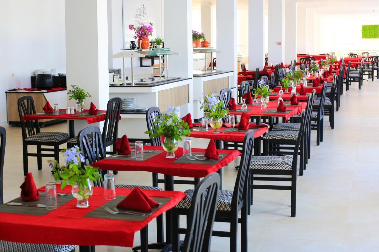 Hotel Neptunia Skanes Monastir Exterior photo